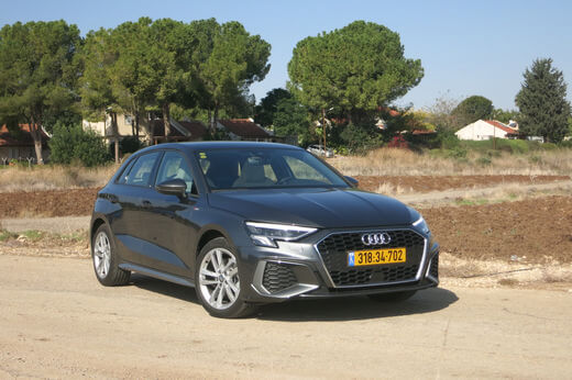 אודי A3 - ב.מ.וו סדרה 1